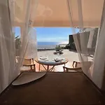 Private Oceanfront With 180 Degree Sea View, 100 M Terrace Nyaraló Funchal